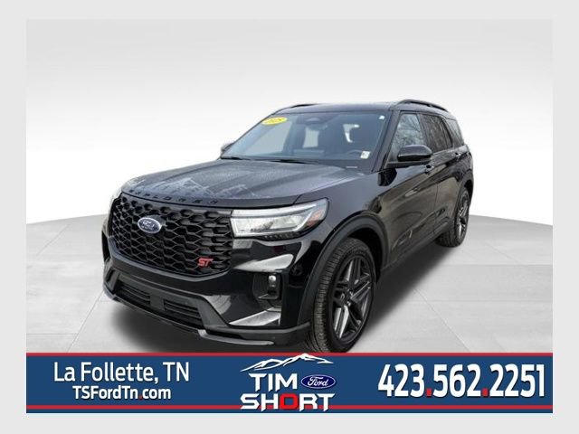 Used 2025 Ford Explorer ST image 1