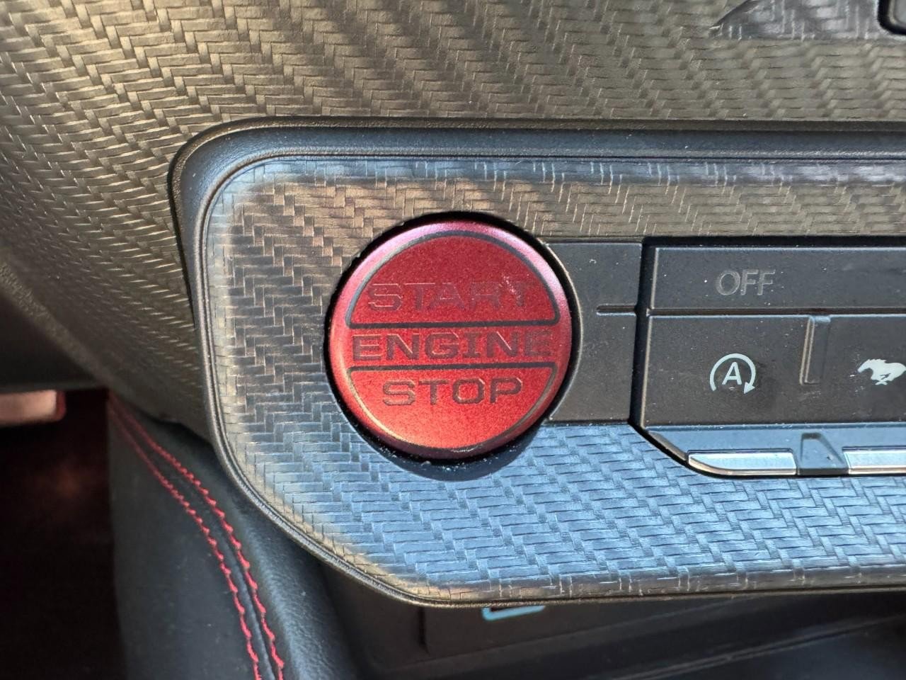 Used 2025 Ford Mustang Premium image 20