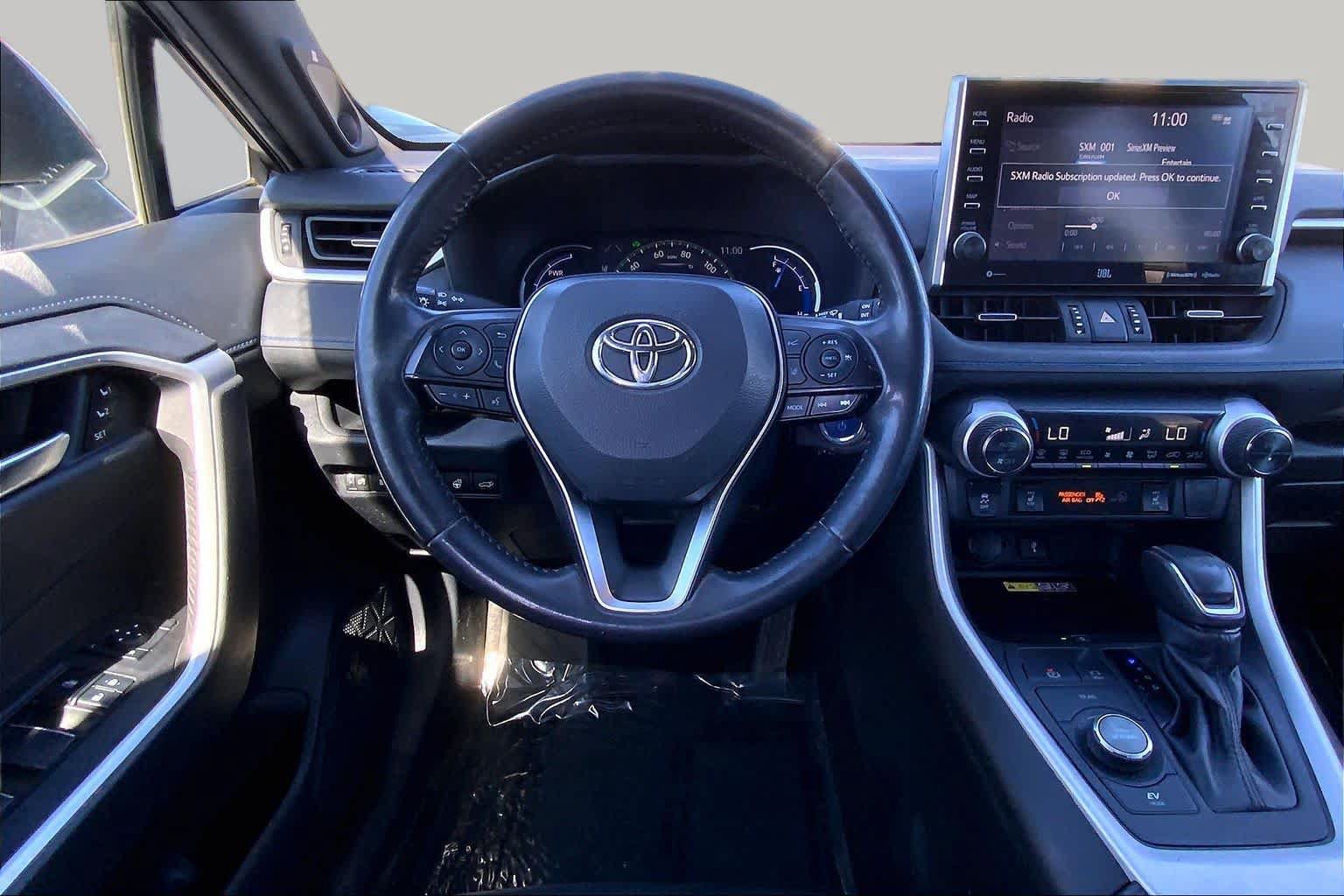 Used 2022 Toyota RAV4 XSE AWD/4WD image 5