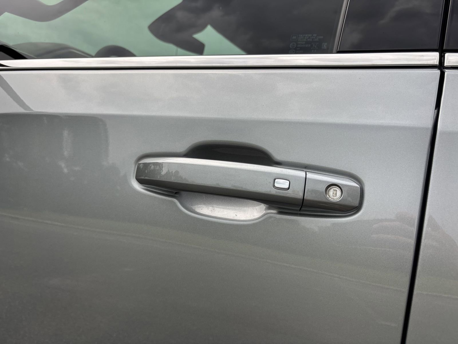 New 2025 GMC Sierra 1500 SLE w/ Preferred Package image 38