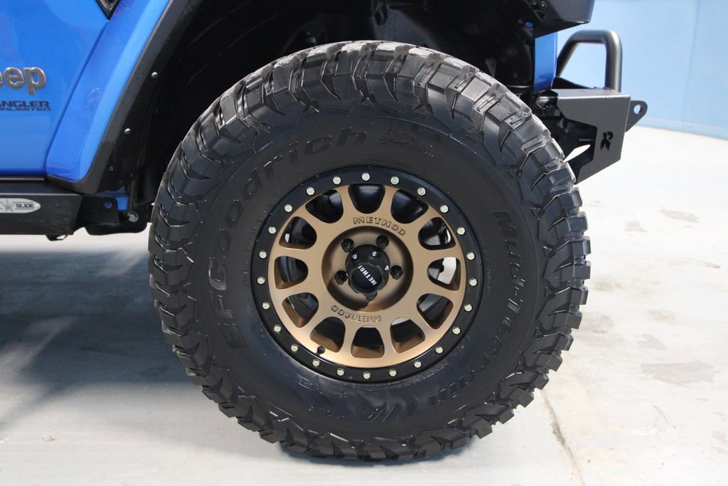 Used 2022 Jeep Wrangler Unlimited Rubicon AWD/4WD image 33