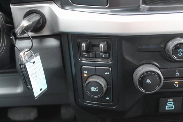 Used 2025 Ford F250 XLT image 27