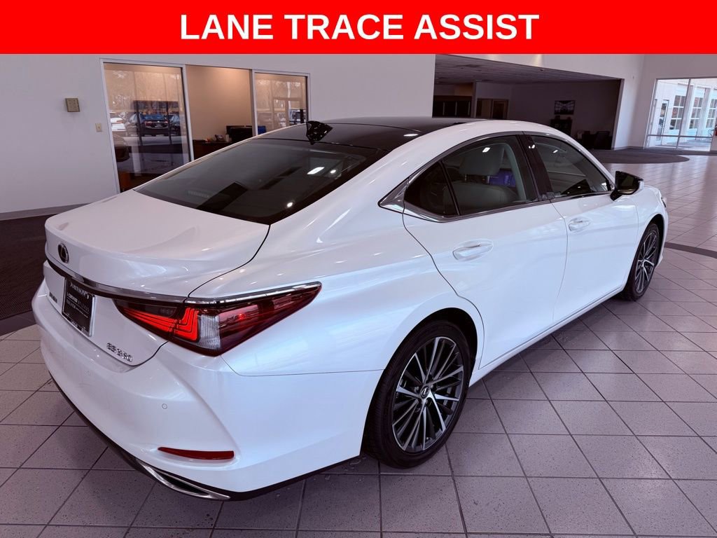 Certified 2024 Lexus ES 350 w/ Premium Package image 8