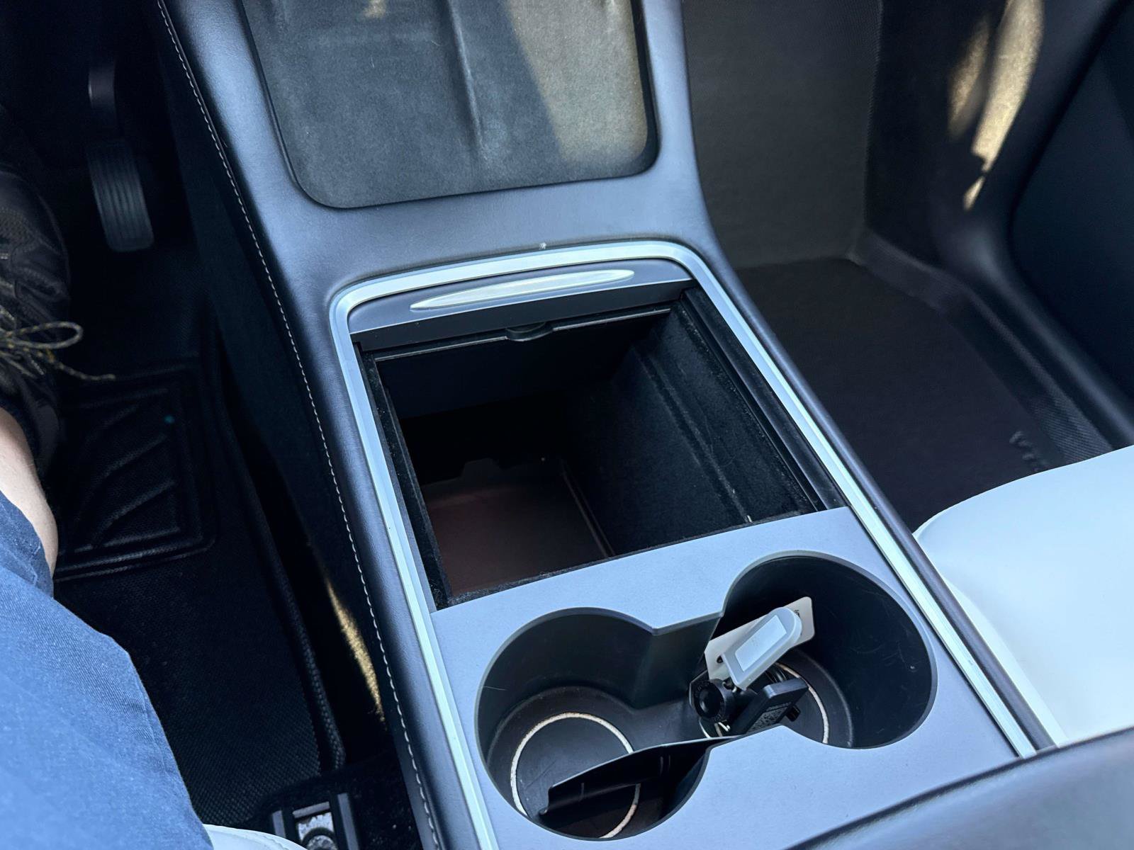 Used 2021 Tesla Model Y Long Range AWD/4WD image 21