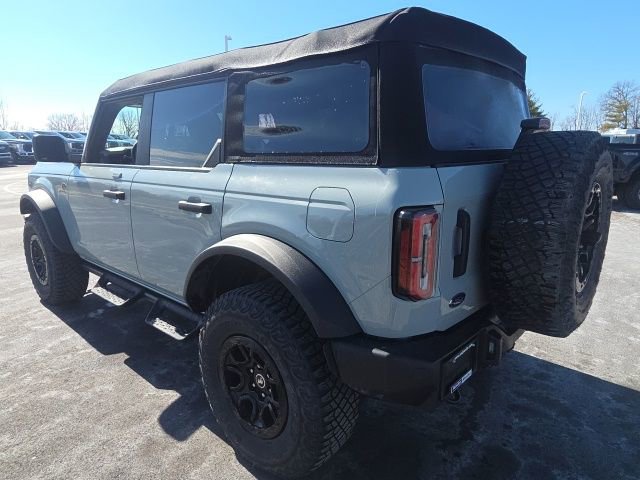 Used 2023 Ford Bronco Wildtrak image 4