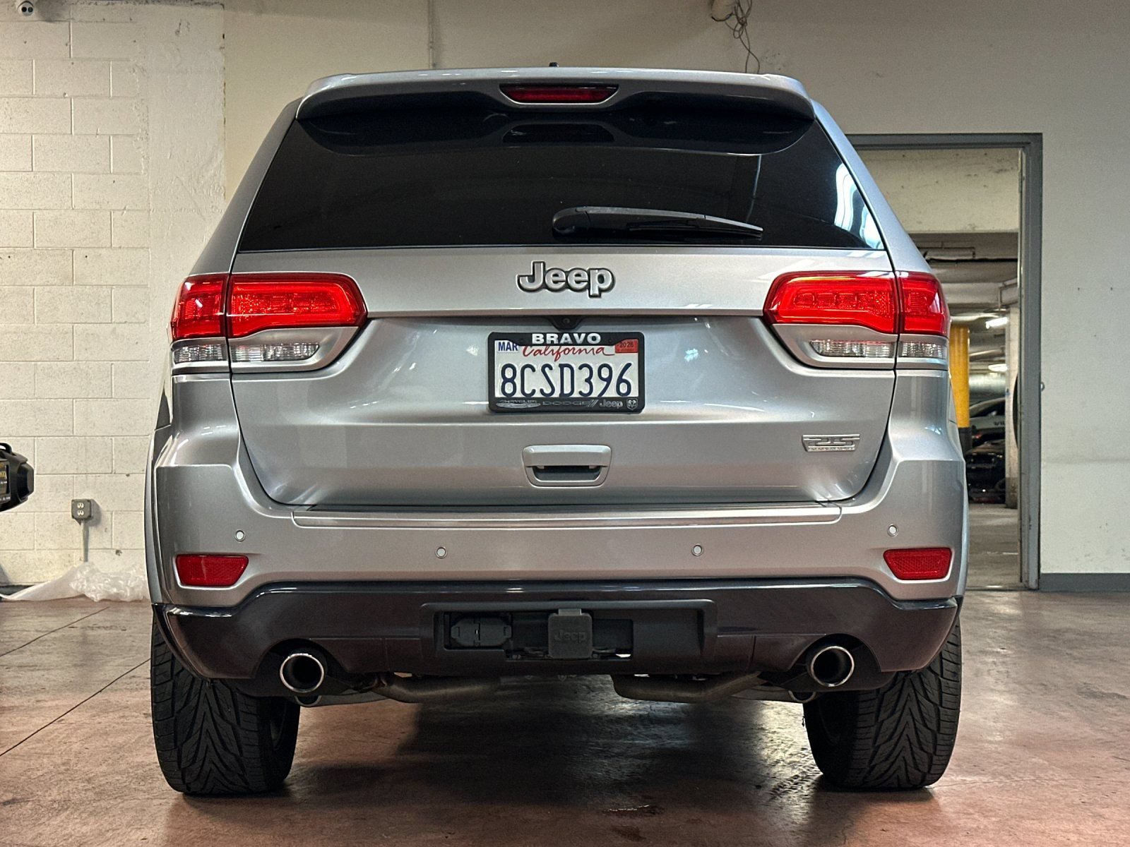 Used 2018 Jeep Grand Cherokee Limited RWD image 4