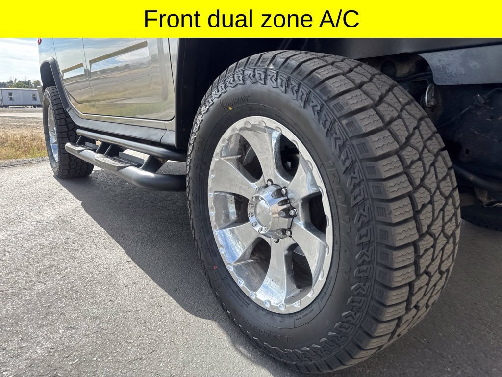 Used 2004 HUMMER H2 w/ Preferred Equipment Group AWD/4WD image 8