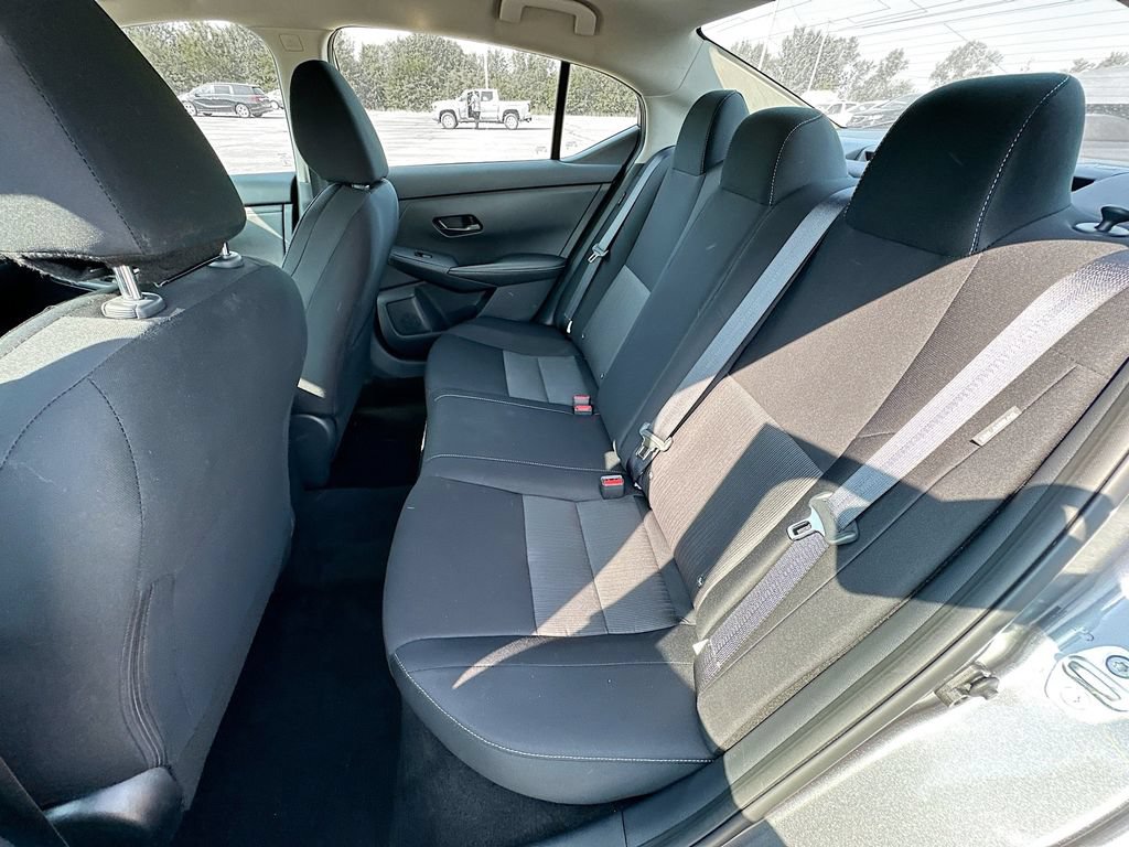 Used 2025 Nissan Sentra SV FWD image 29