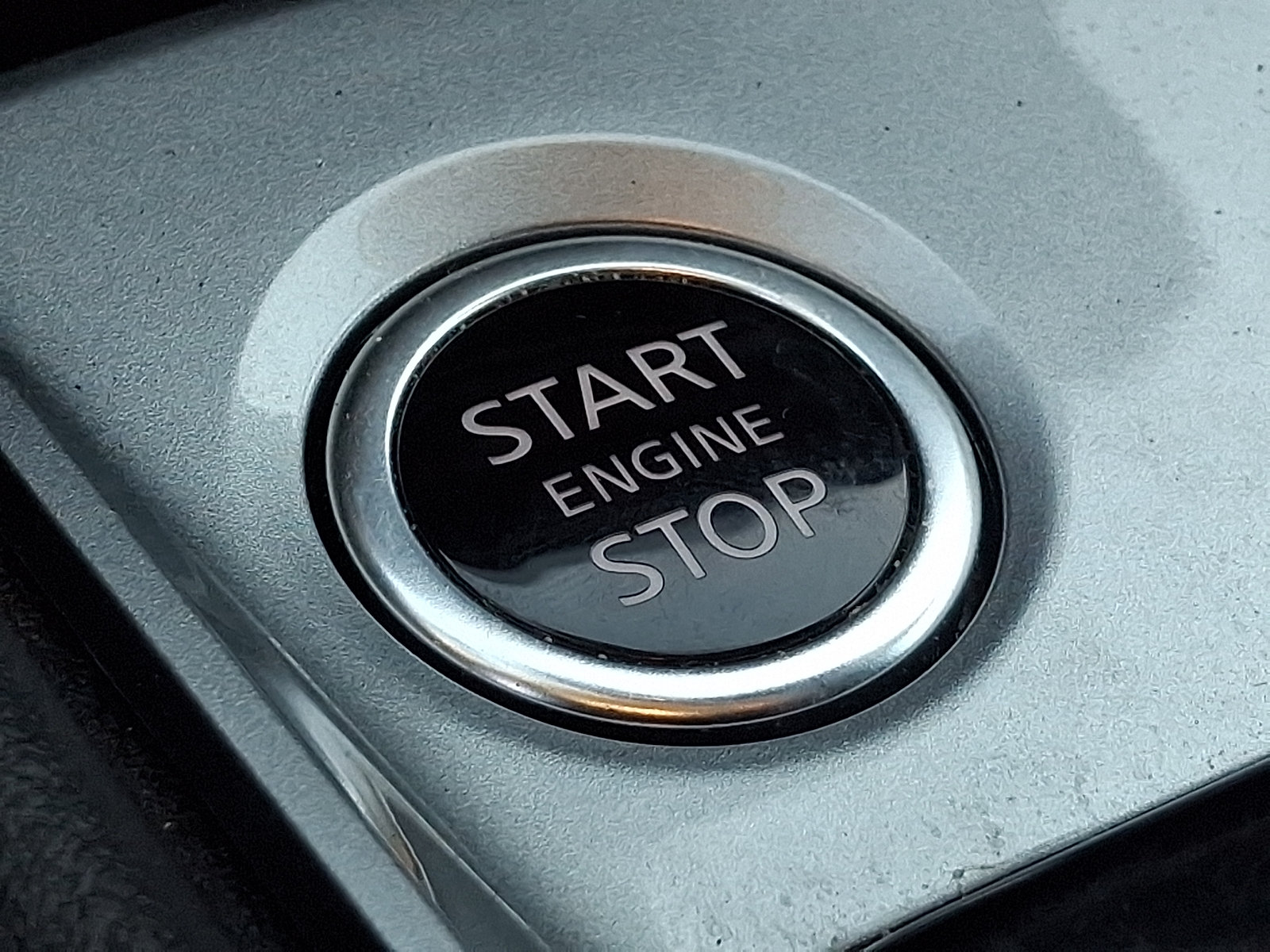 Used 2025 Nissan Altima 2.5 SV FWD image 22