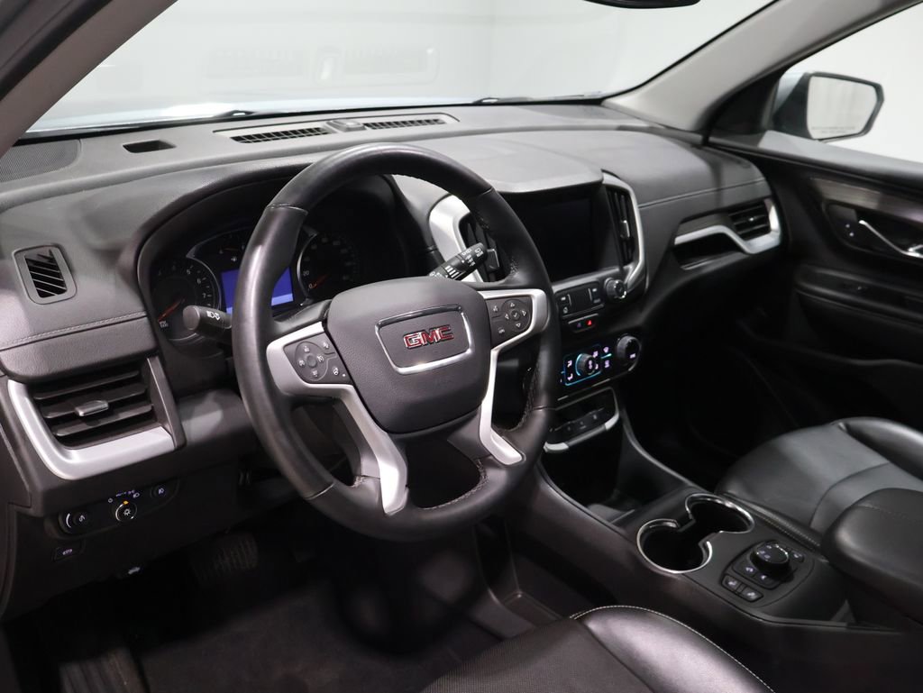 Used 2024 GMC Terrain SLT image 15