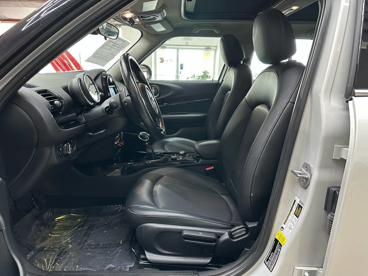 Used 2019 MINI Cooper Clubman image 11