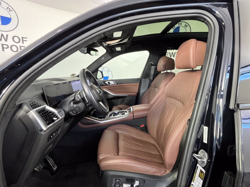 Used 2024 BMW X7 xDrive40i AWD/4WD image 18