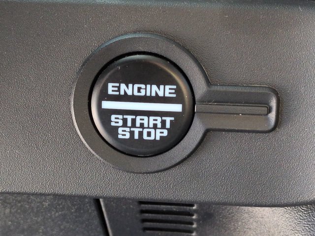 Certified 2025 Ford Bronco Badlands AWD/4WD image 36