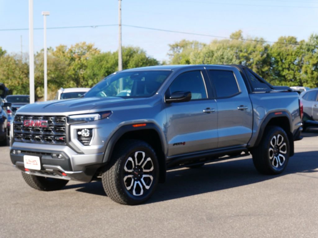 Used 2025 GMC Canyon AT4 w/ Nightfall Edition AWD/4WD image 5