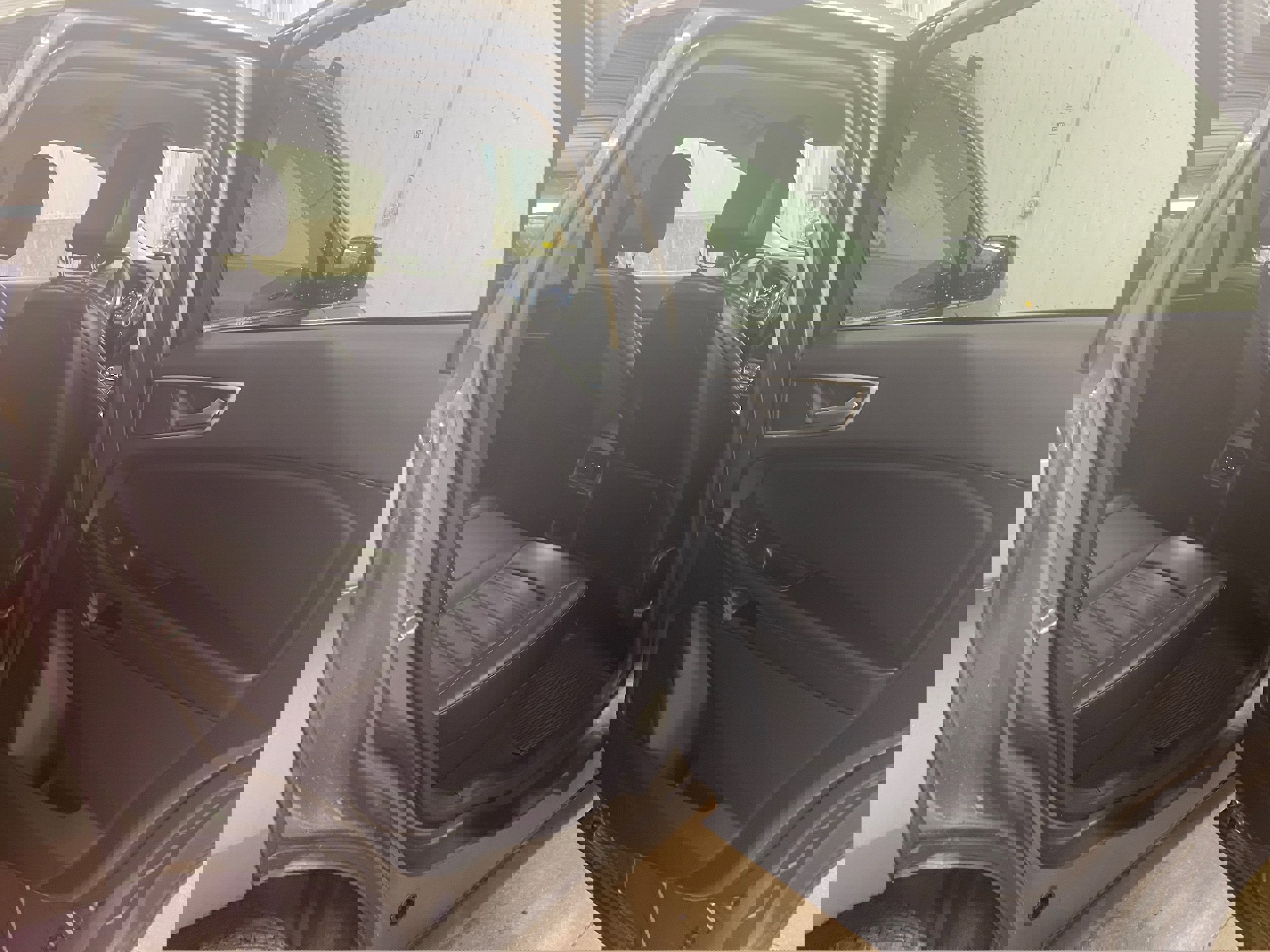 Used 2023 Ford Edge SEL w/ Convenience Package image 28