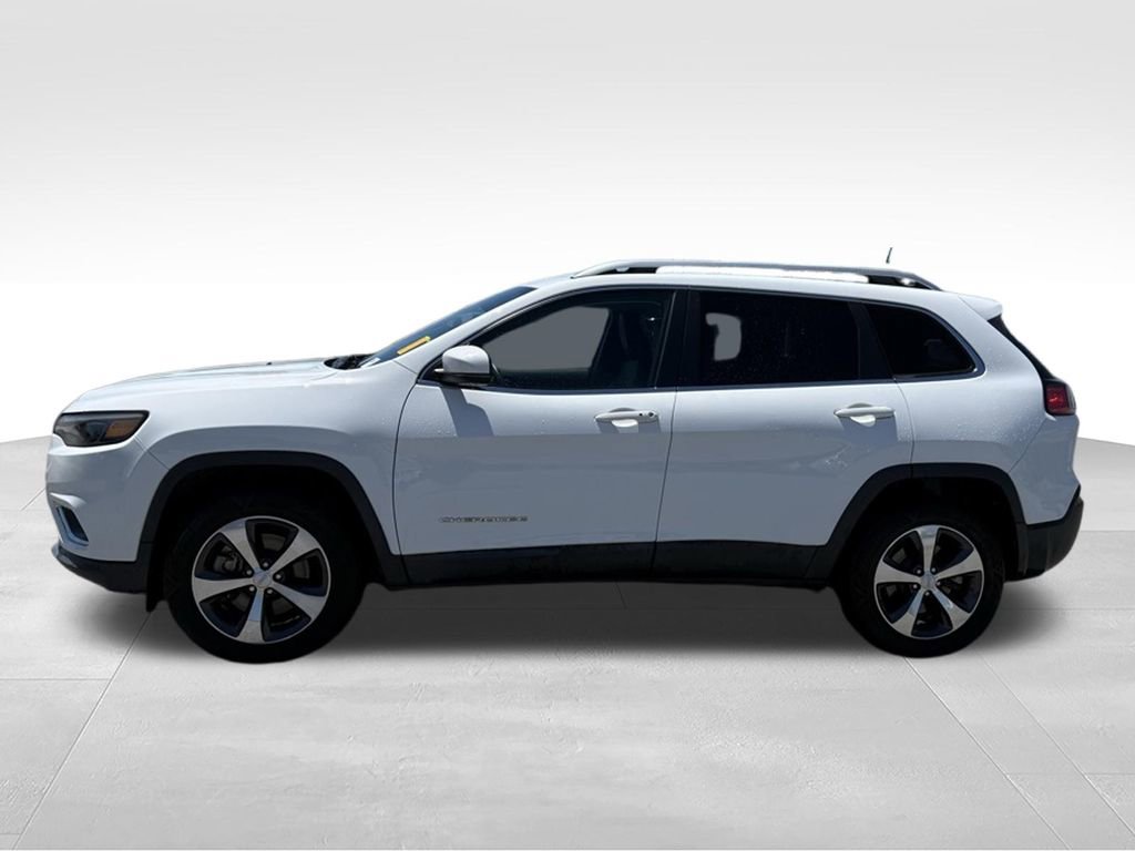 Used 2019 Jeep Cherokee Limited AWD/4WD image 2