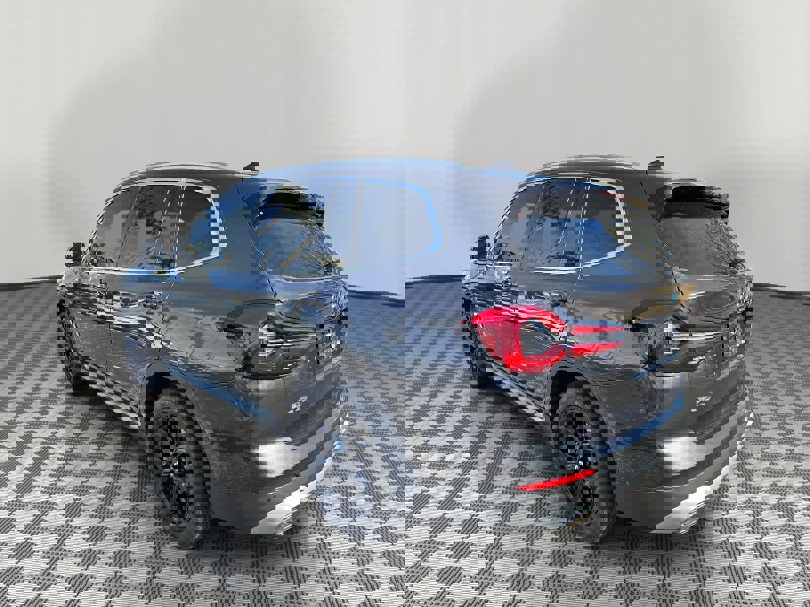 Certified 2023 BMW X3 xDrive30i w/ Premium Package image 5