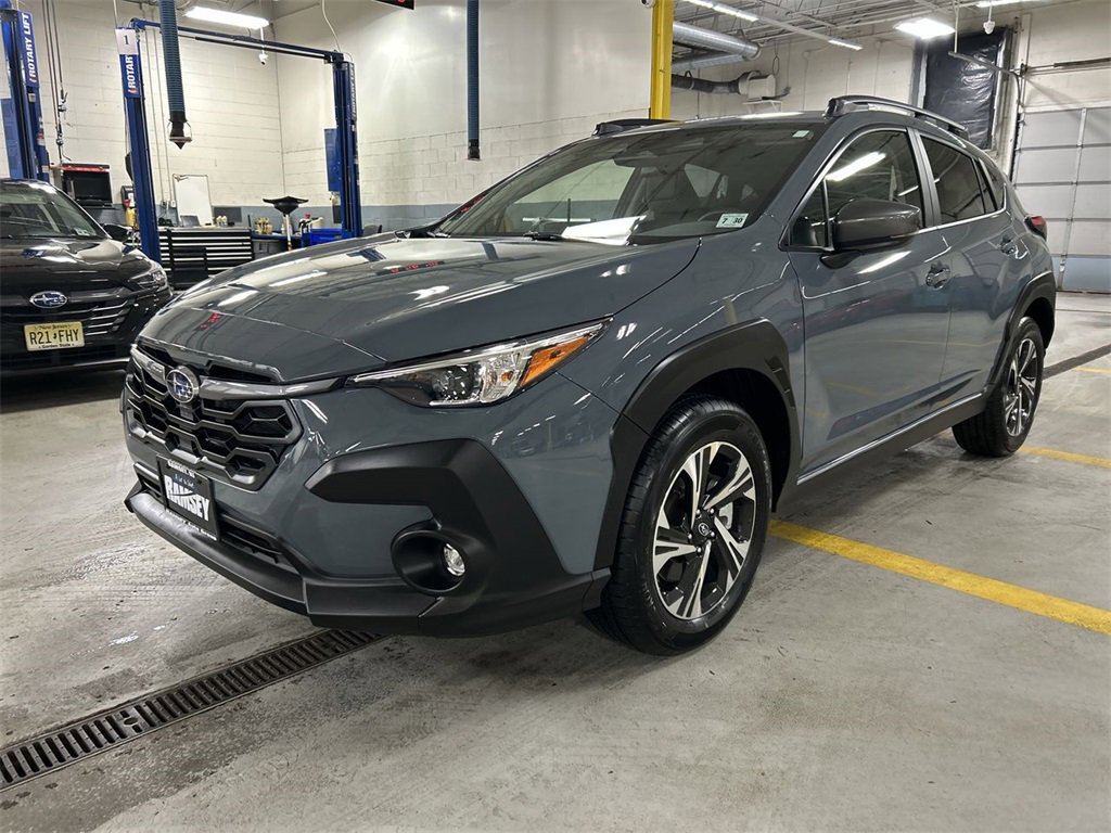 Certified 2025 Subaru Crosstrek 2.0i Premium image 4