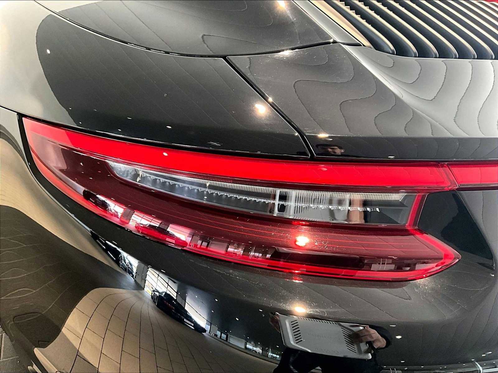 Used 2018 Porsche 911 Targa 4 GTS image 34