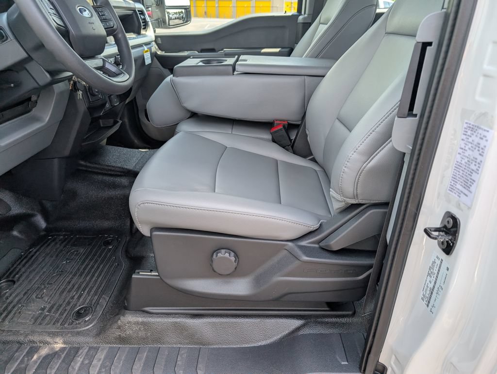 New 2026 Ford F350 XL AWD/4WD image 8