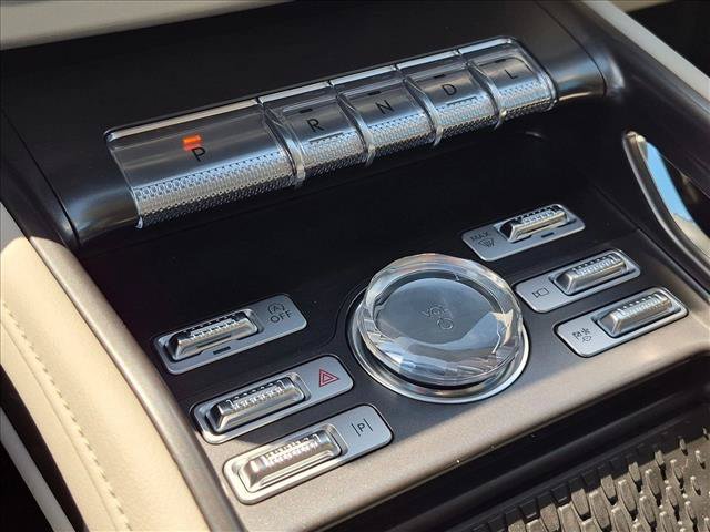 New 2026 Lincoln Nautilus Reserve AWD/4WD image 13