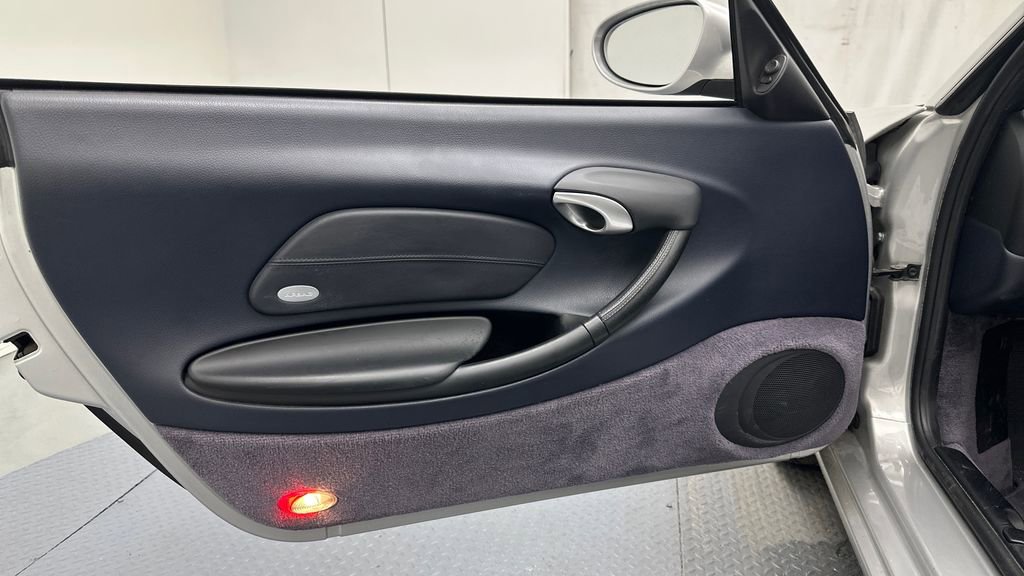 Used 2000 Porsche Boxster image 19