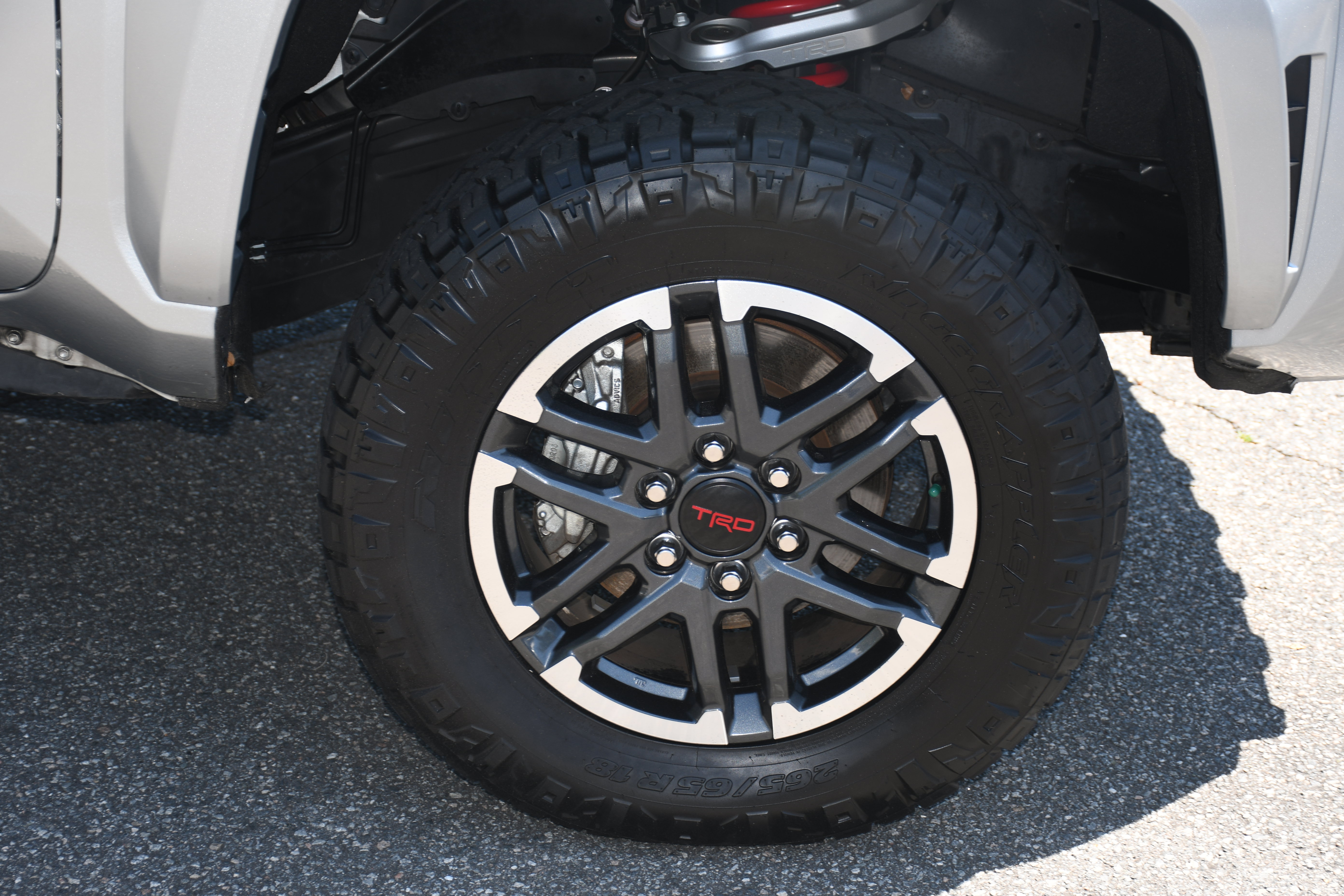 Used 2025 Toyota Tacoma TRD Sport AWD/4WD image 20