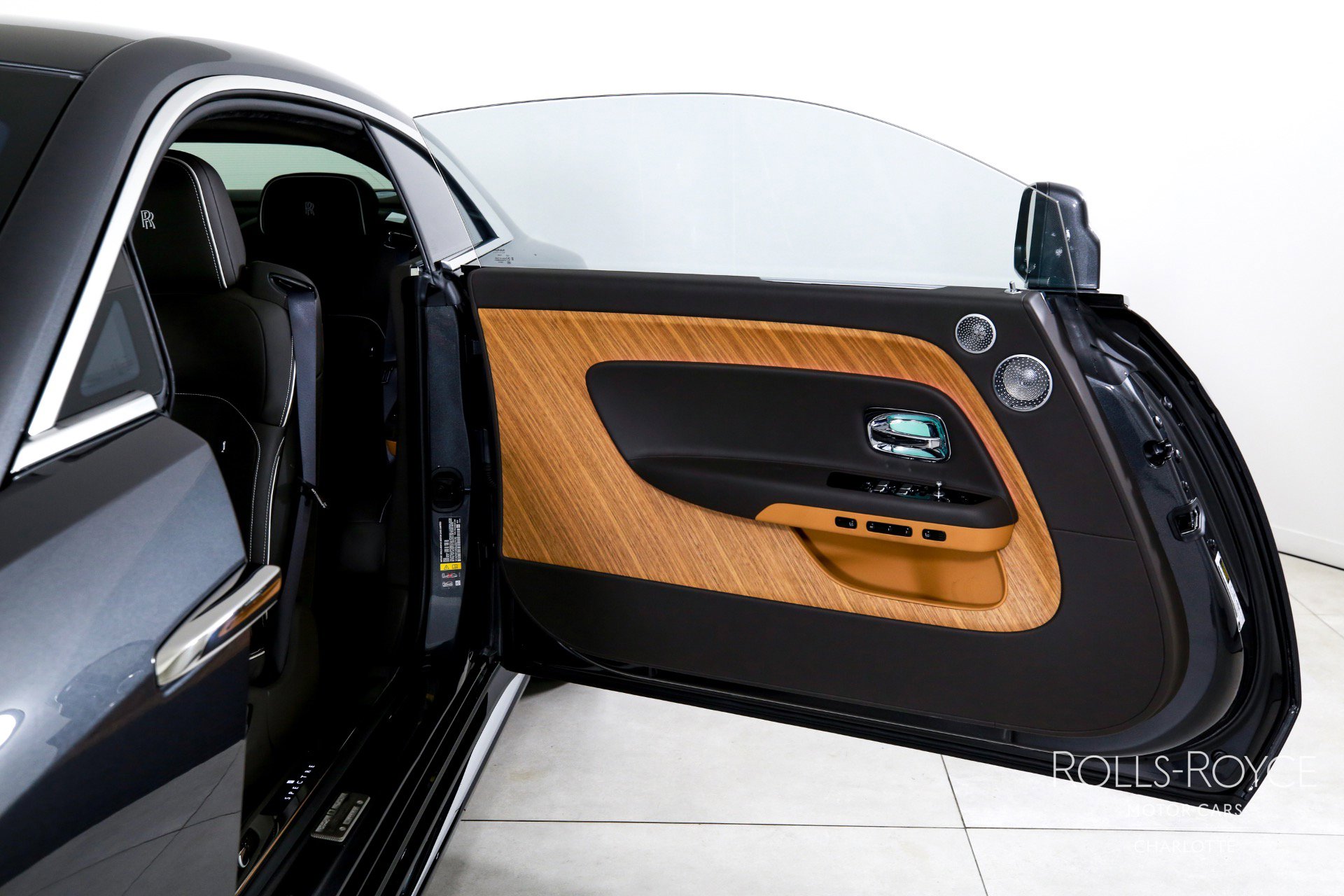 Certified 2025 Rolls-Royce Spectre w/ Spectre Launch Package image 11