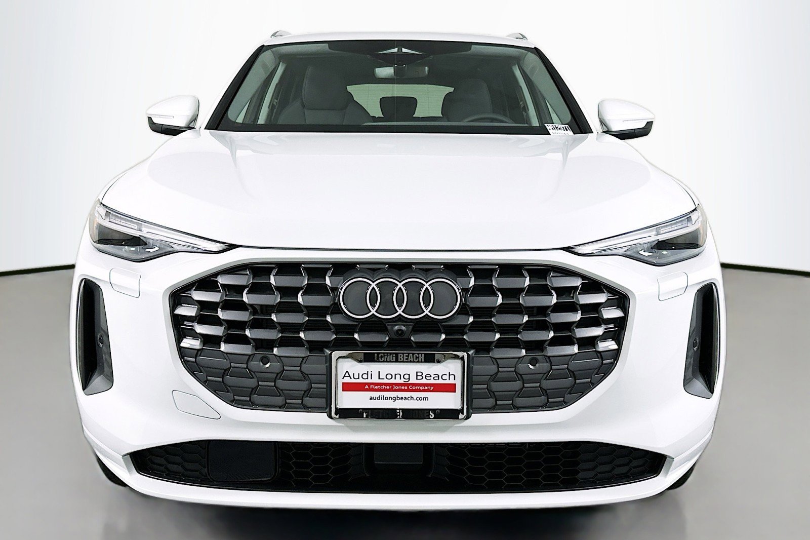 New 2025 Audi Q5 Premium Plus image 2