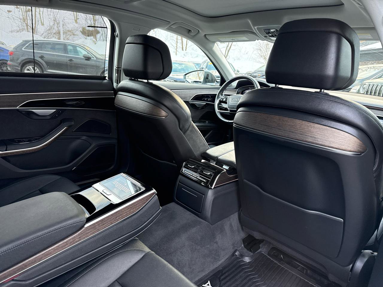 Used 2021 Audi A8 L 3.0T w/ Executive Plus Package image 35
