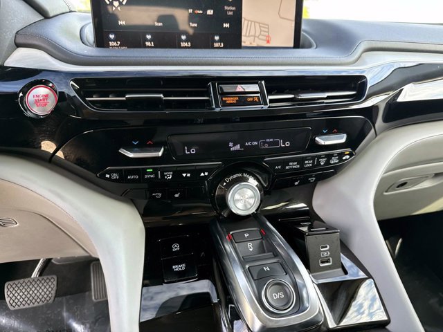 Used 2024 Acura MDX FWD w/ Technology Package image 29