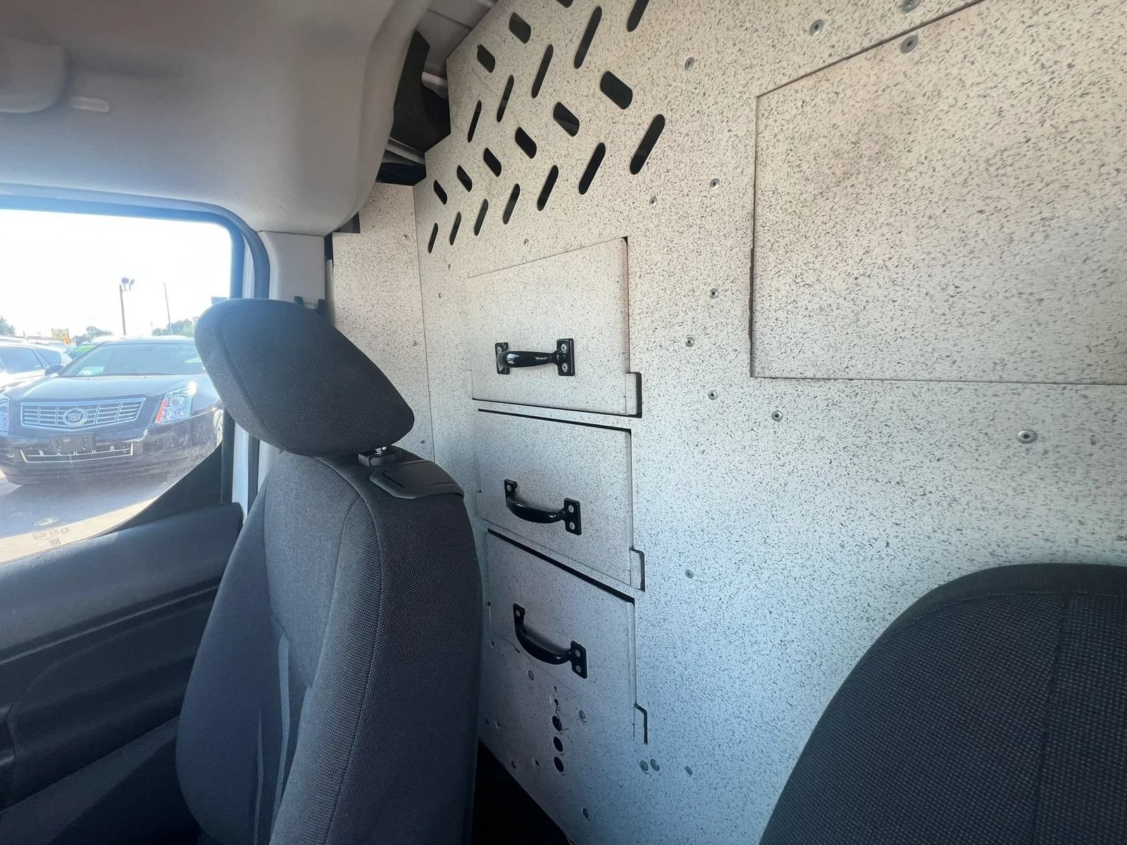 Used 2015 Ford Transit Connect XL FWD image 17