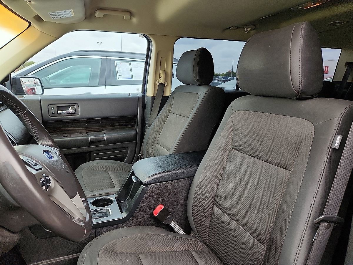 Used 2016 Ford Flex SEL w/ Equipment Group 201A FWD image 9