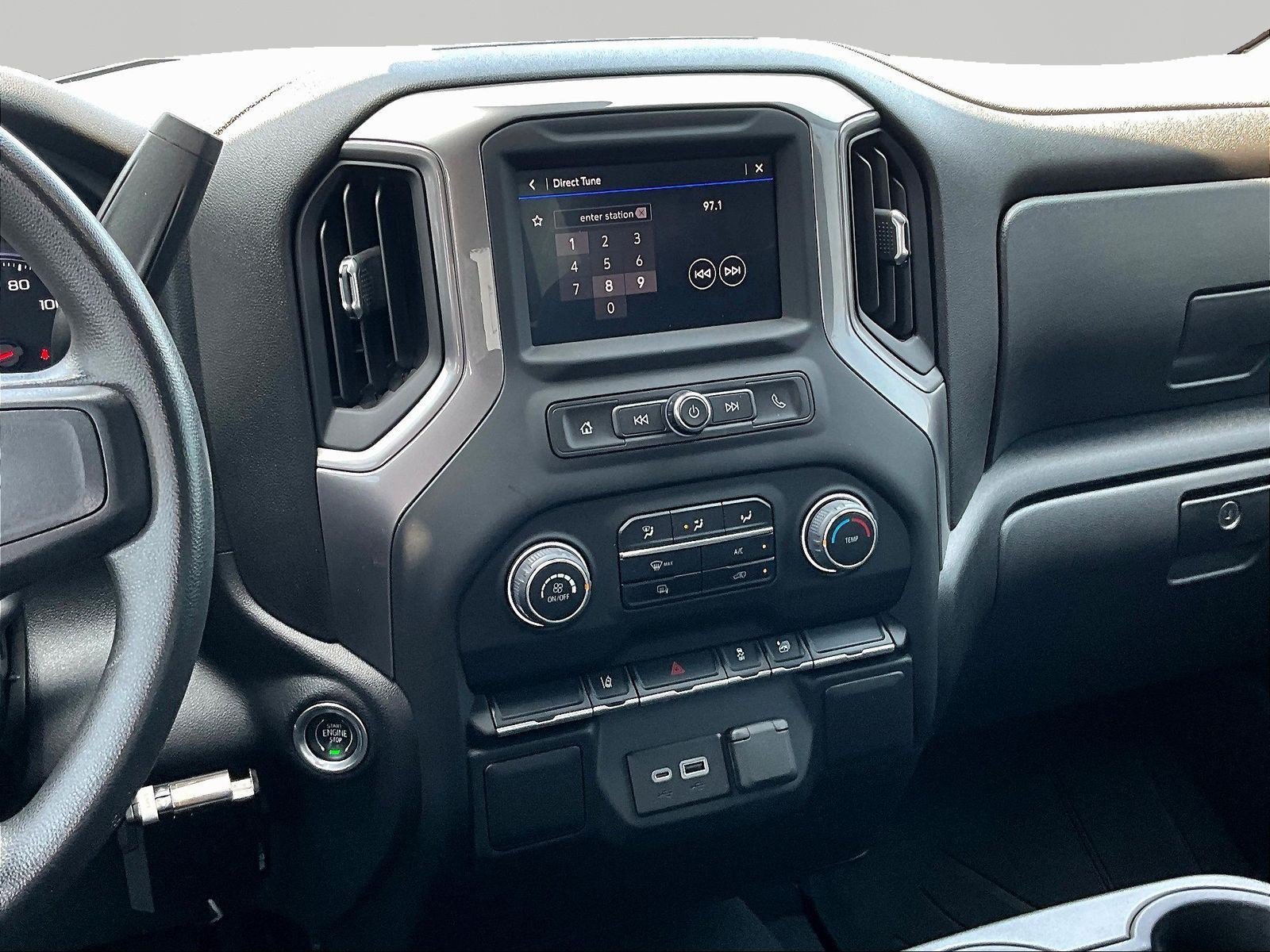 Used 2024 Chevrolet Silverado 2500 Custom AWD/4WD image 9