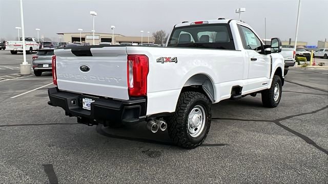 New 2026 Ford F250 XL w/ XL Off-Road Package image 3