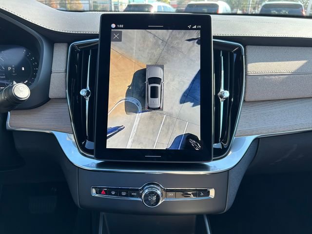 New 2026 Volvo XC90 B6 Plus w/ Protection Package image 26