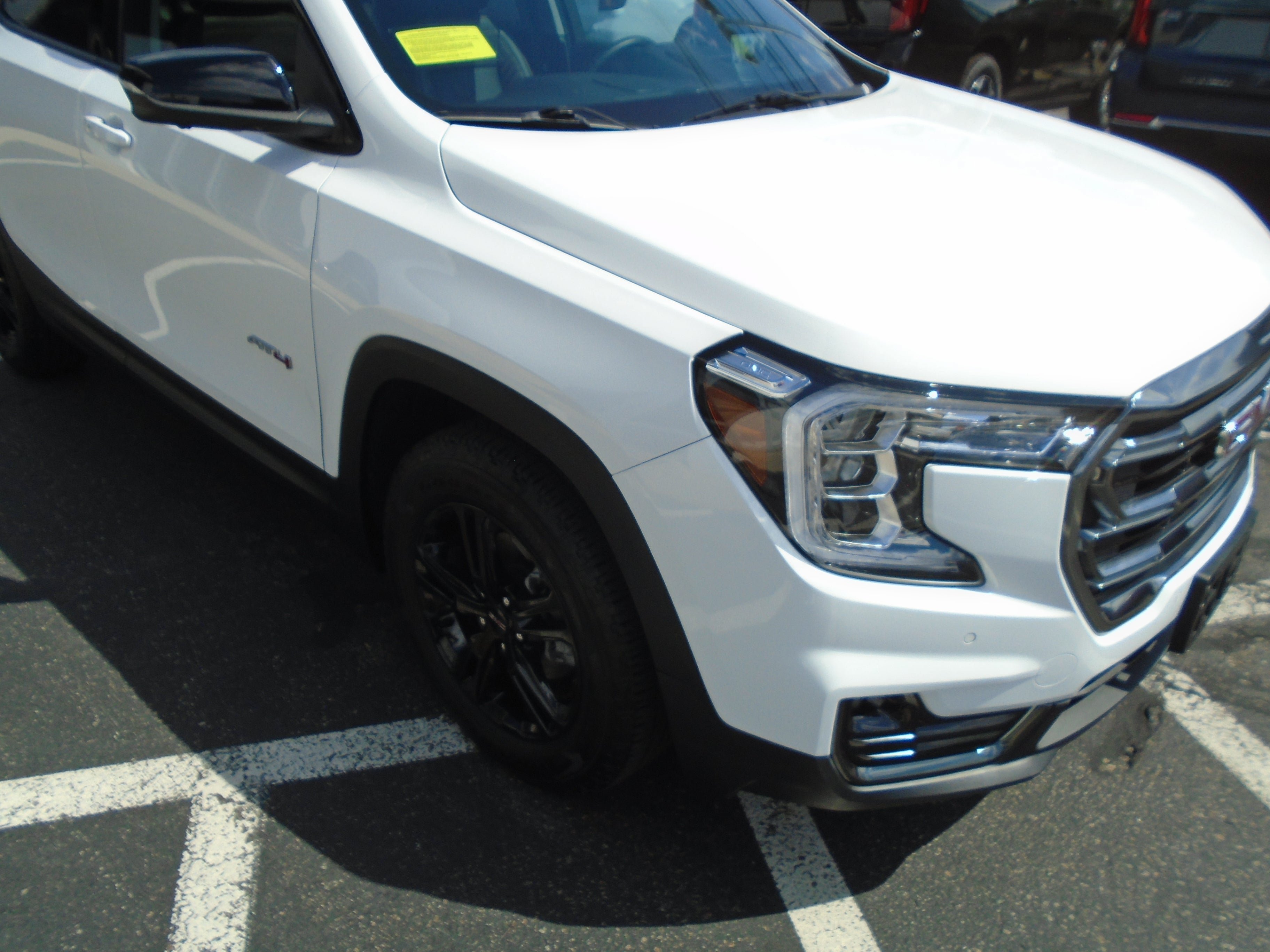 Certified 2024 GMC Terrain AT4 w/ Infotainment Package II AWD/4WD image 13