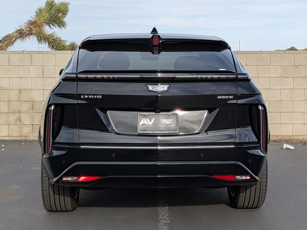 New 2026 Cadillac Lyriq Luxury RWD image 32