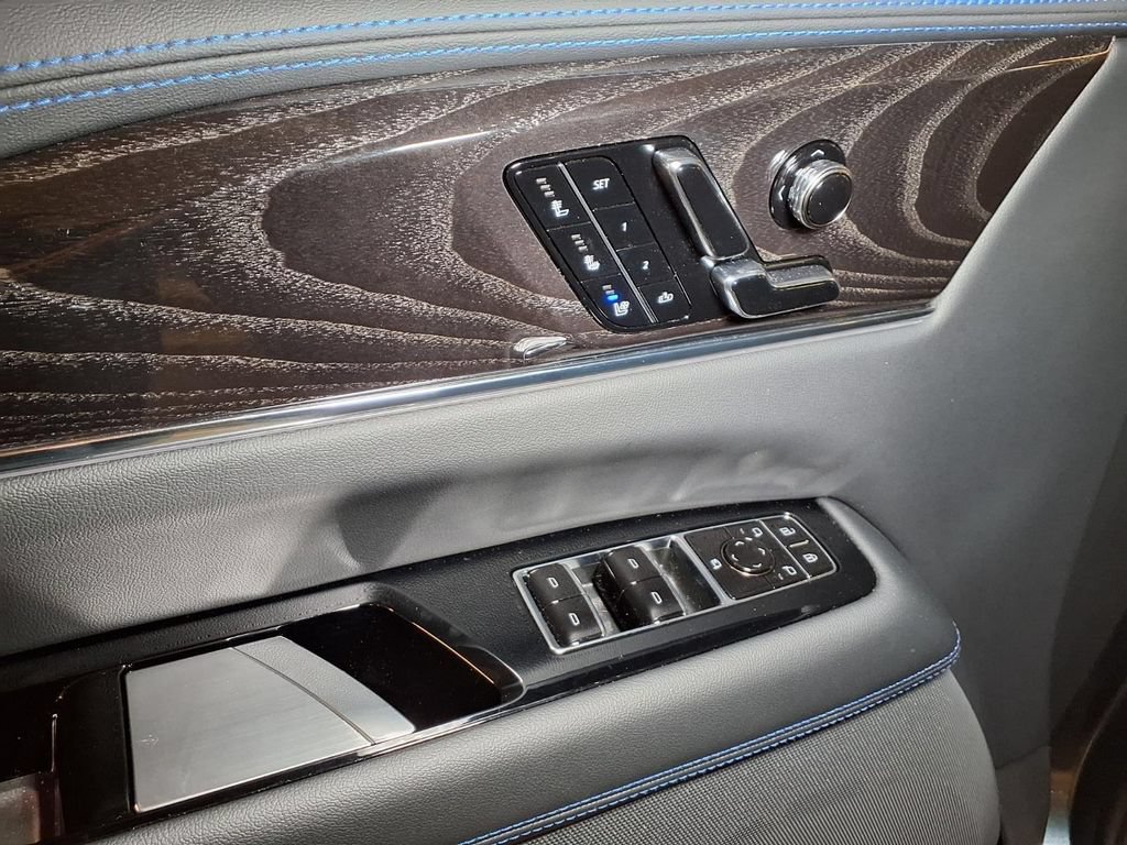 New 2026 Cadillac Escalade IQ Sport 1 AWD/4WD image 13