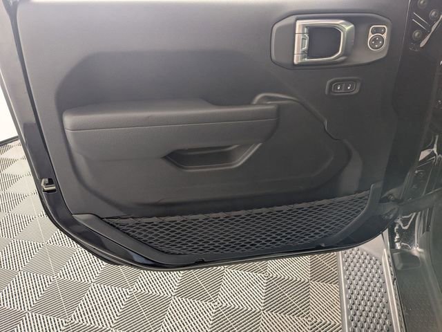 Certified 2022 Jeep Wrangler Unlimited Sport w/ Sun And Sound Package image 10