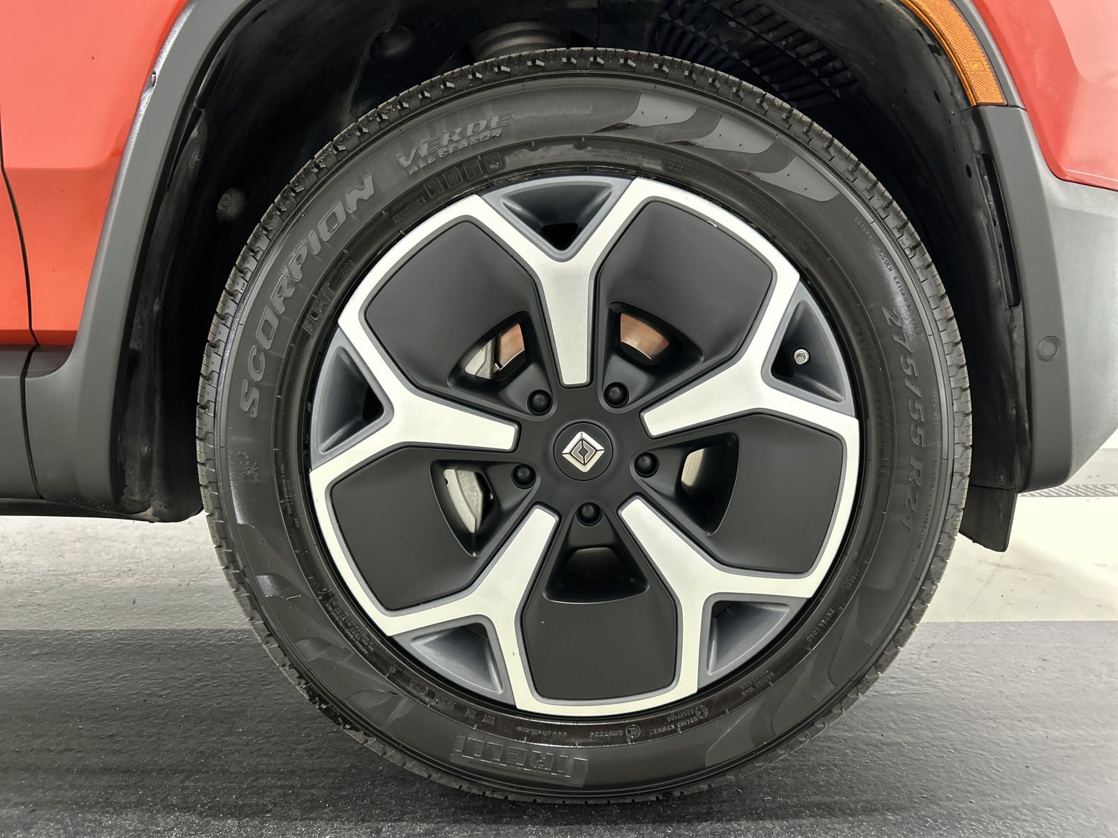 Used 2024 Rivian R1T Adventure Dual AWD/4WD image 11