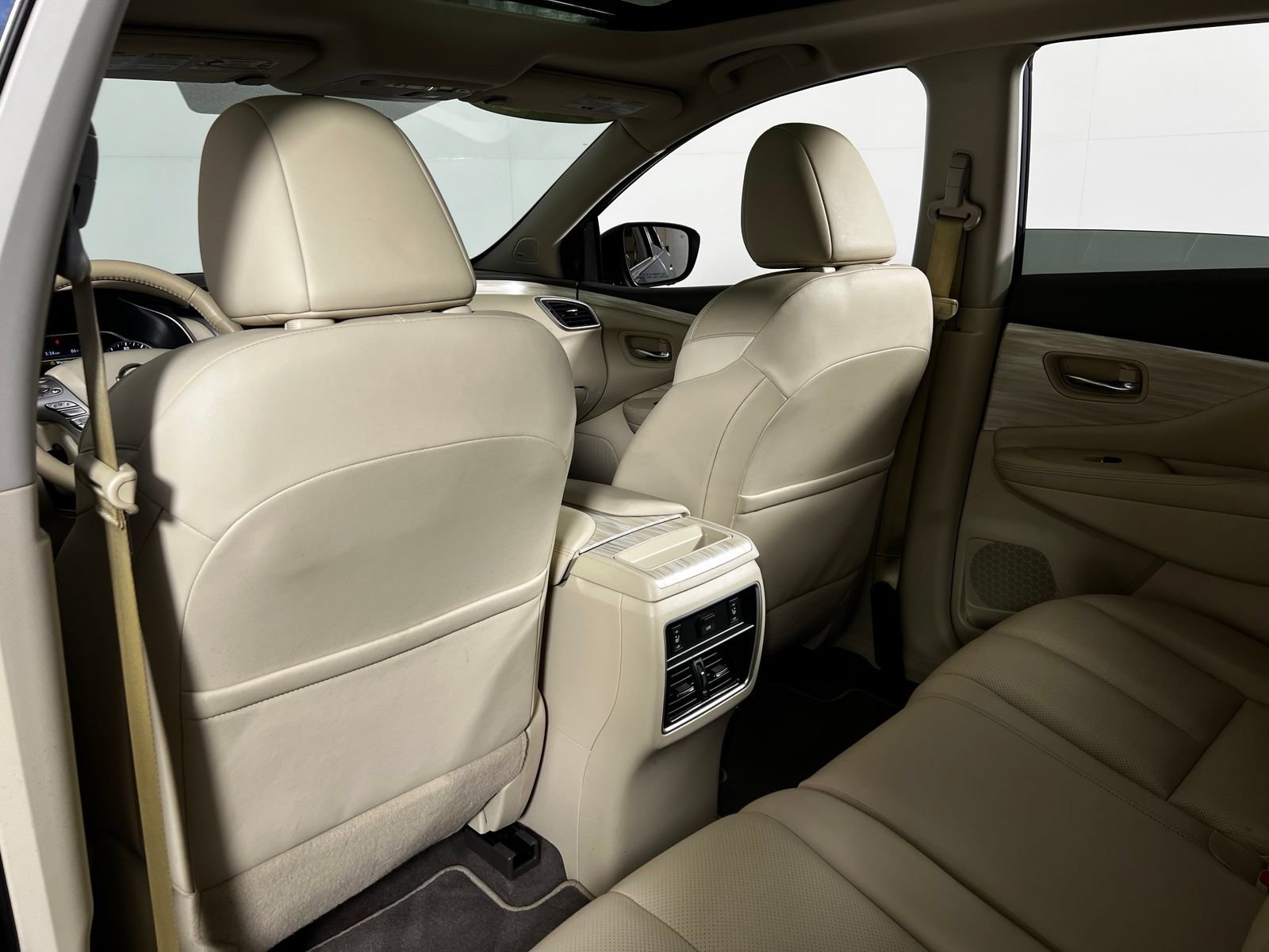 Used 2018 Nissan Murano Platinum w/ Cargo Package FWD image 25