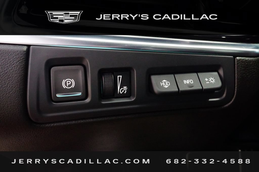 Used 2024 Cadillac XT6 Sport w/ Technology Package AWD/4WD image 18