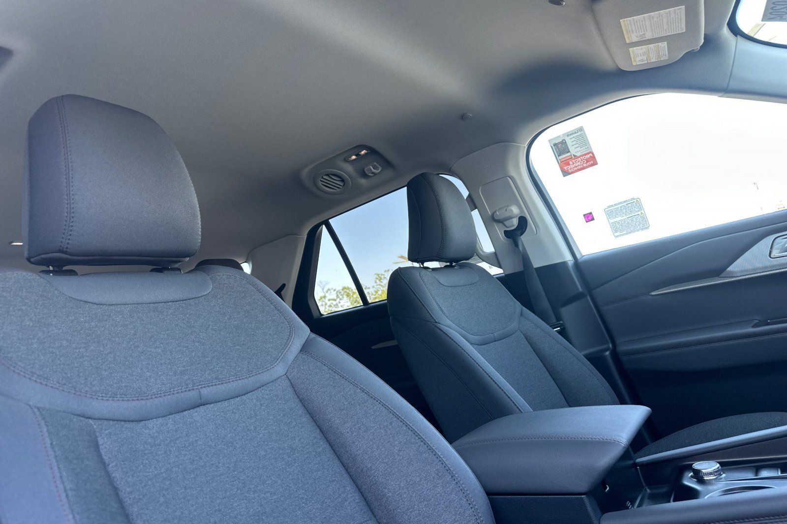 New 2026 Ford Explorer Active RWD image 17