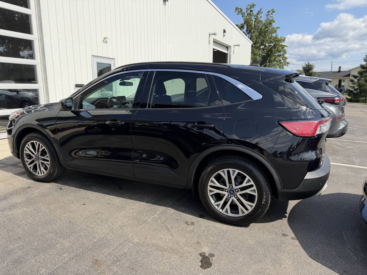 Used 2021 Ford Escape SEL AWD/4WD image 9