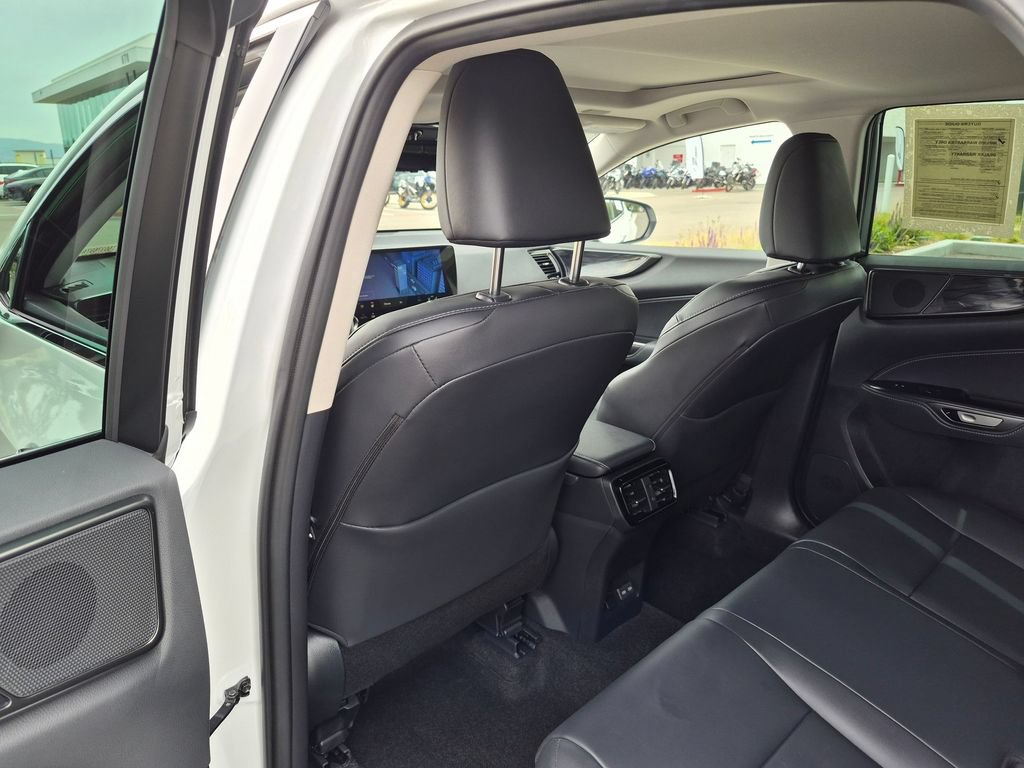 Used 2025 Lexus NX 350h AWD w/ Accessory Package (2T) image 36