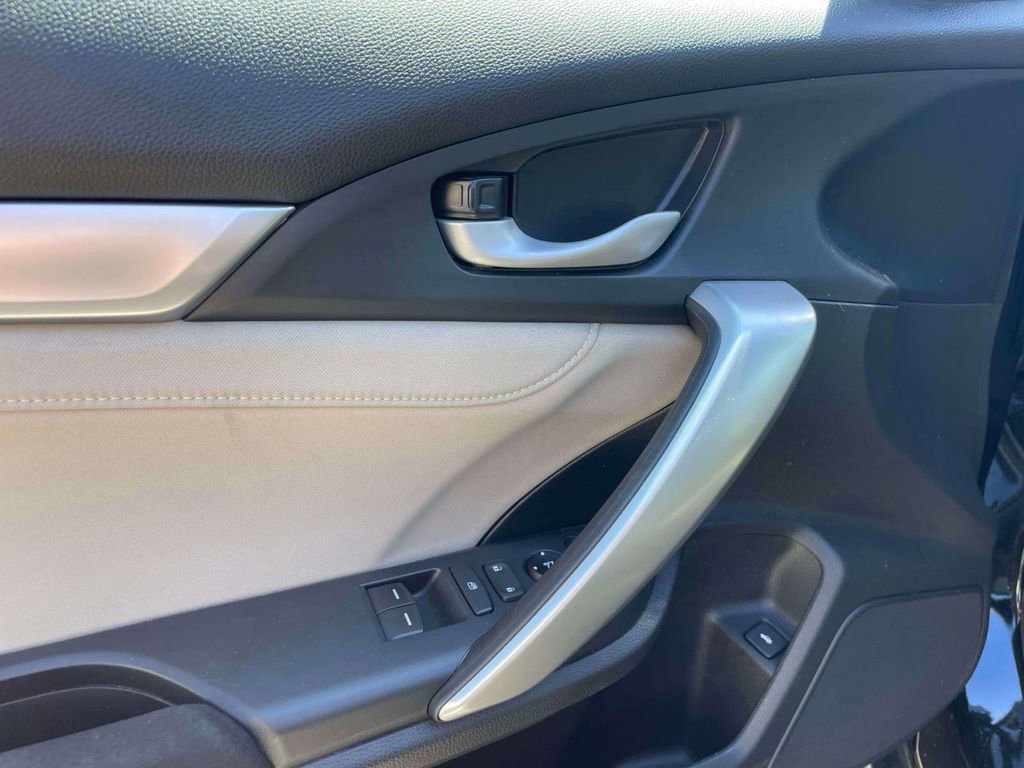 Certified 2018 Honda Civic EX-T image 14