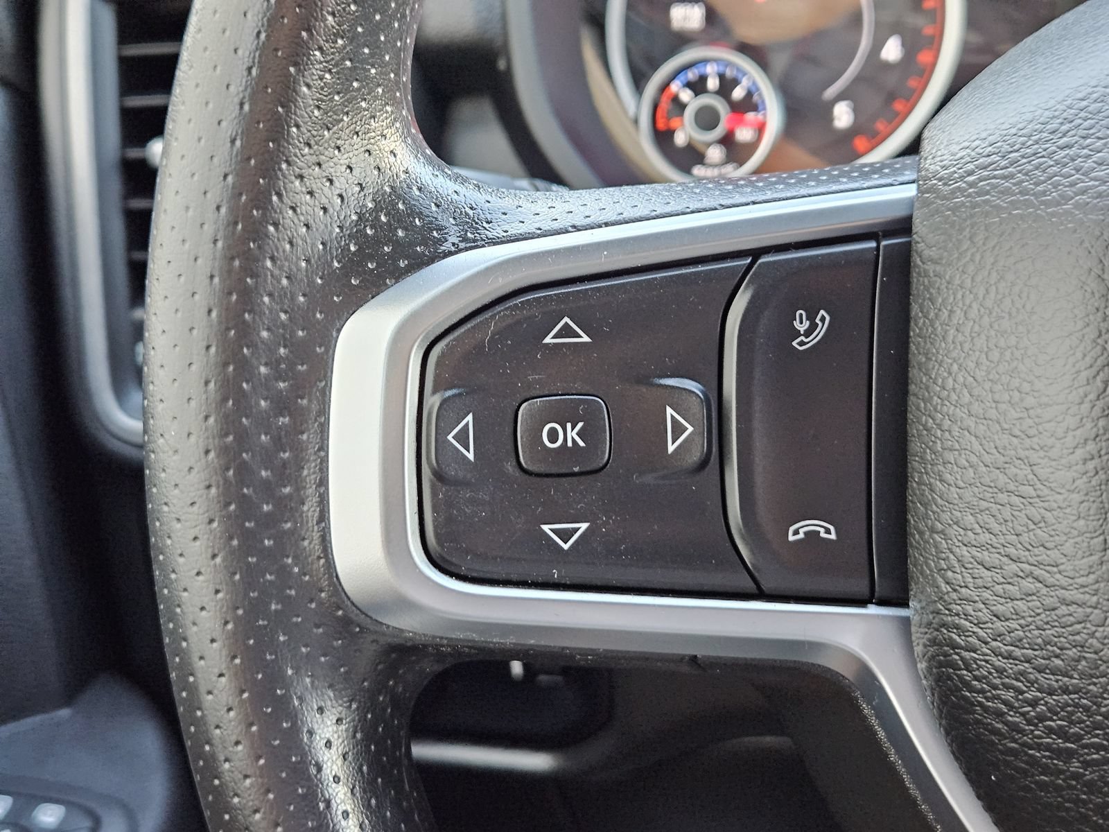 Used 2025 RAM 2500 Tradesman AWD/4WD image 27