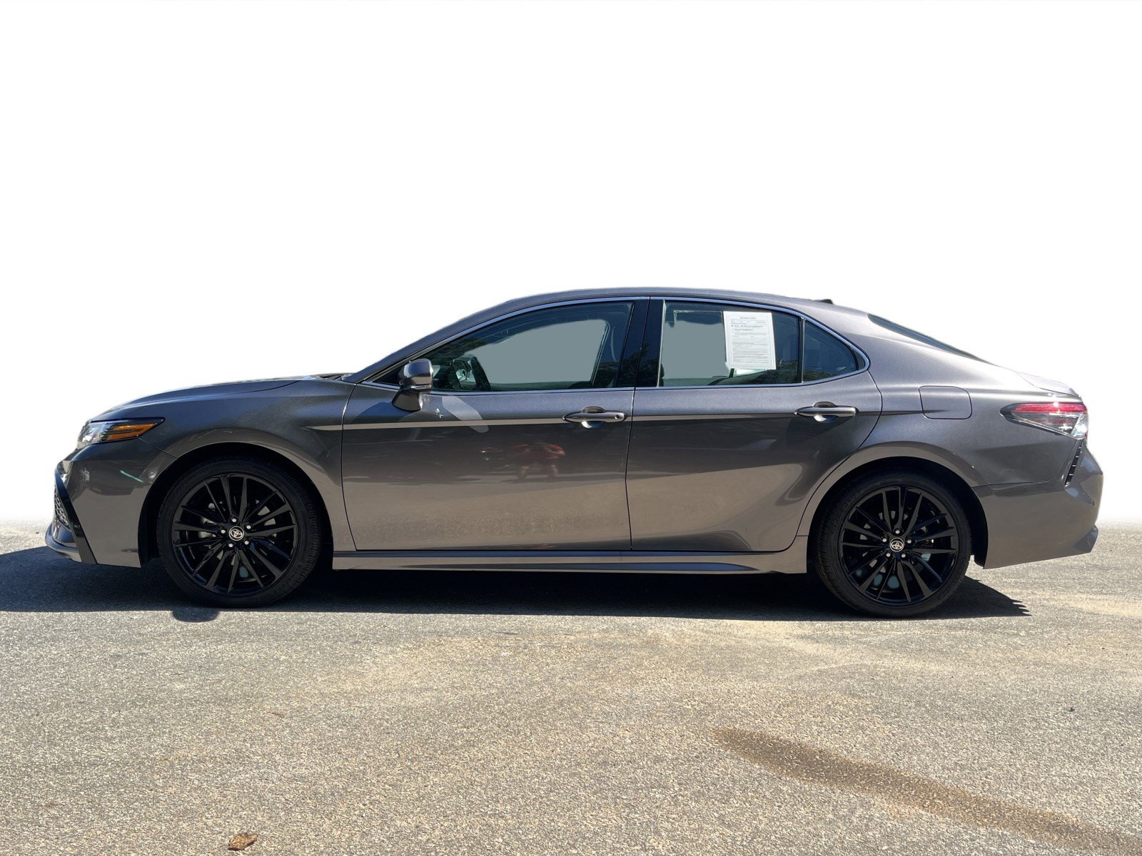 Used 2024 Toyota Camry XSE image 23