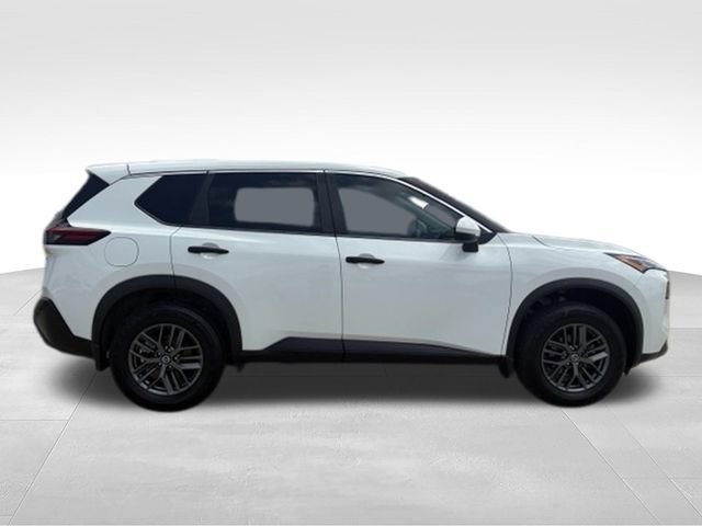 Used 2021 Nissan Rogue S FWD image 19